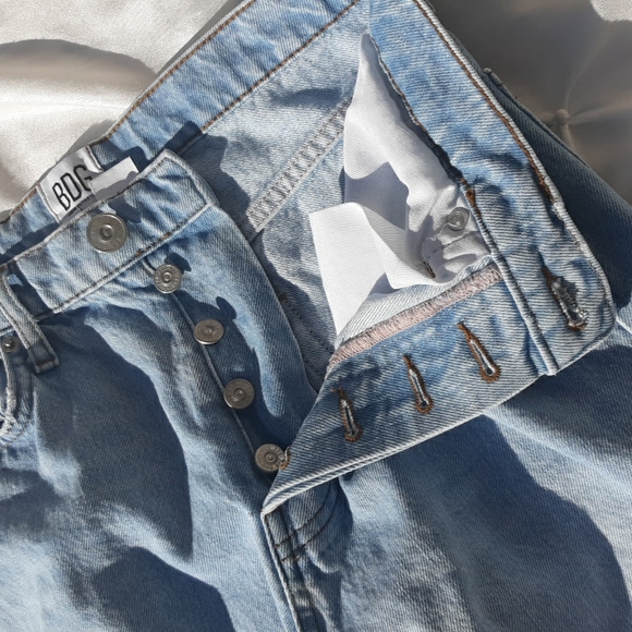 BDG Slim Straight 27 Distressed Knee Raw Hem Button Fly Hi Rise Jeans - Picture 10 of 17